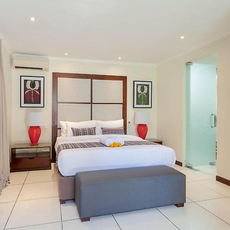 Asrina Villa'S Seminyak Ngoại thất bức ảnh