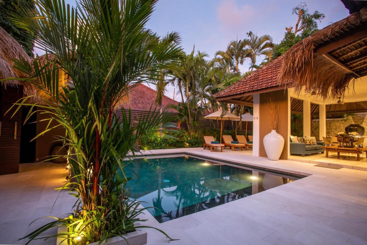 Asrina Villa'S Seminyak Ngoại thất bức ảnh