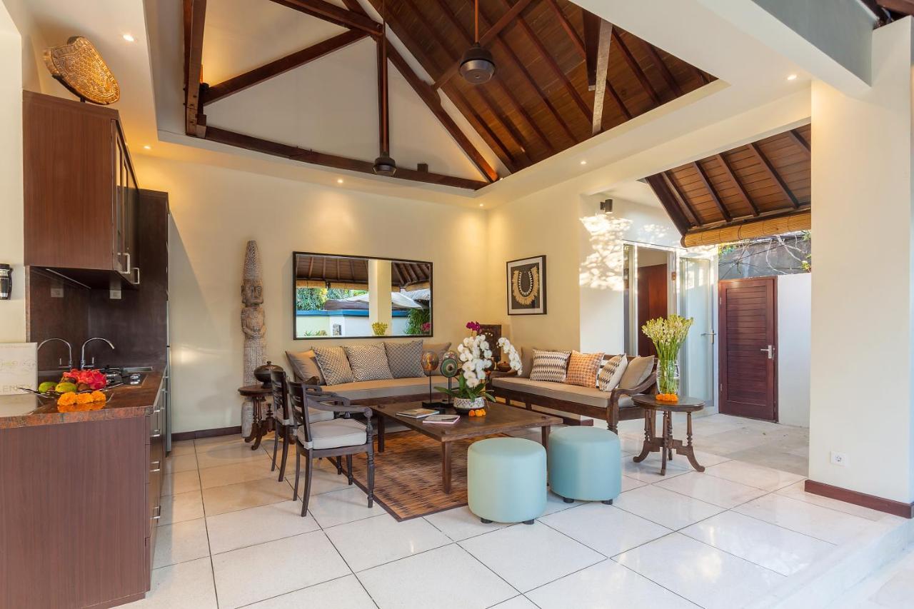 Asrina Villa'S Seminyak Ngoại thất bức ảnh
