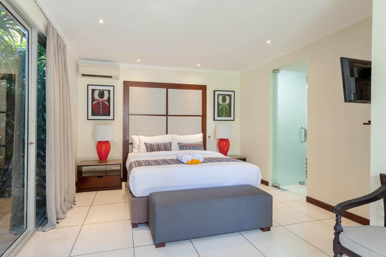 Asrina Villa'S Seminyak Ngoại thất bức ảnh