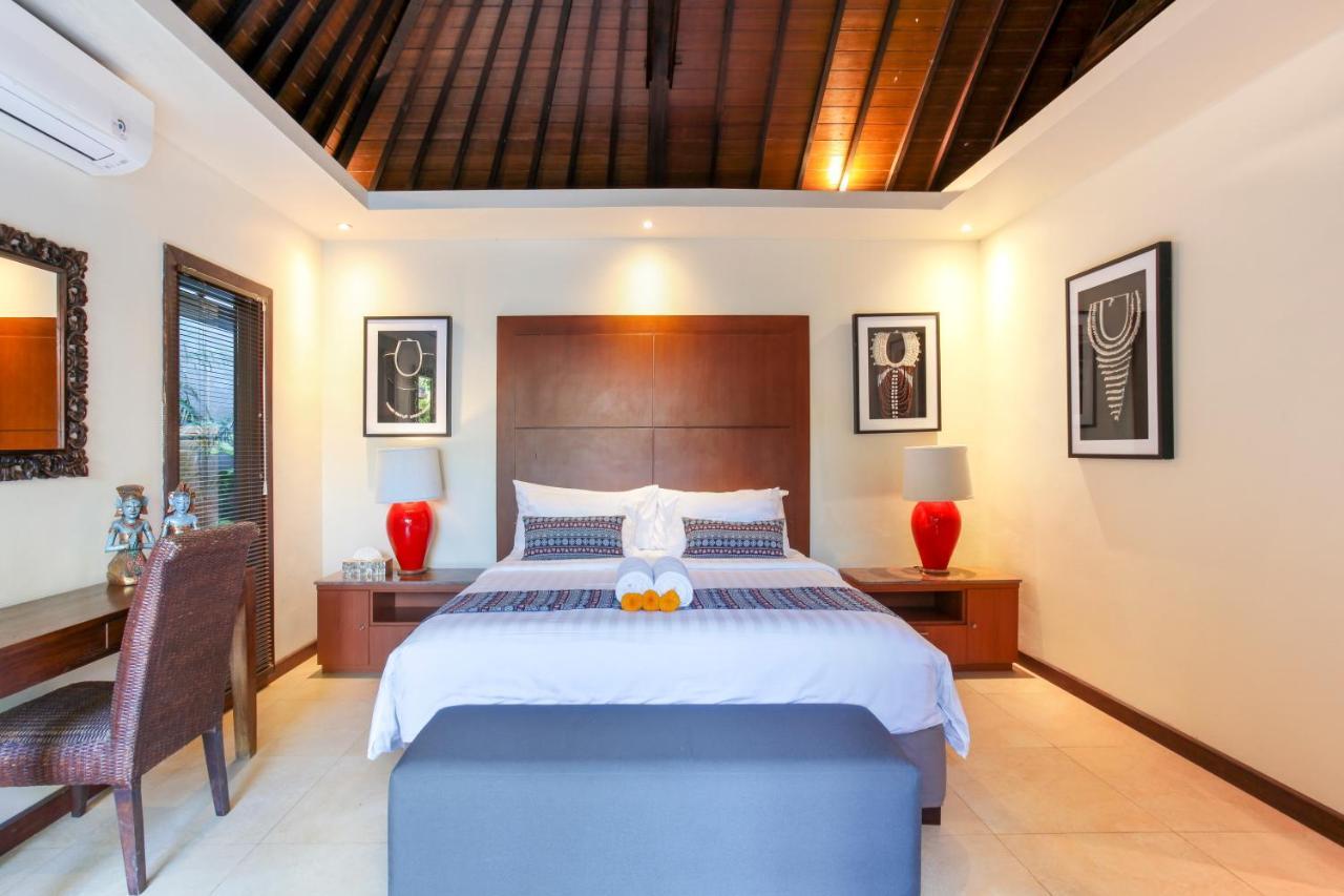 Asrina Villa'S Seminyak Ngoại thất bức ảnh