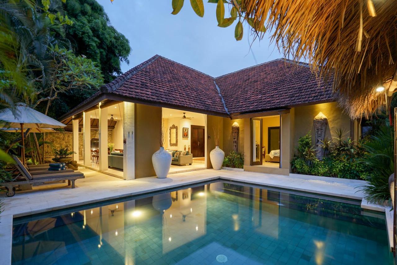 Asrina Villa'S Seminyak Ngoại thất bức ảnh