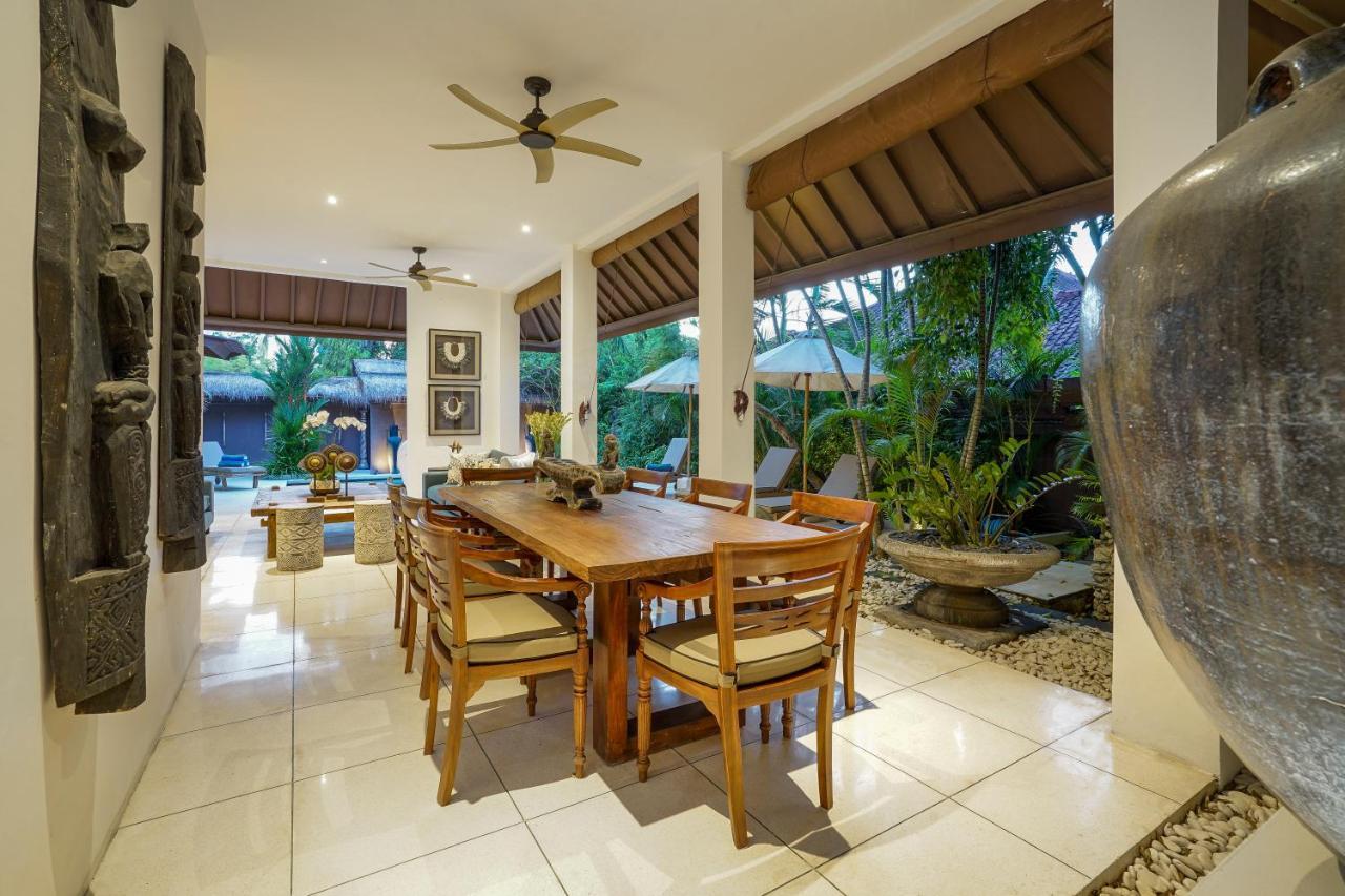 Asrina Villa'S Seminyak Ngoại thất bức ảnh